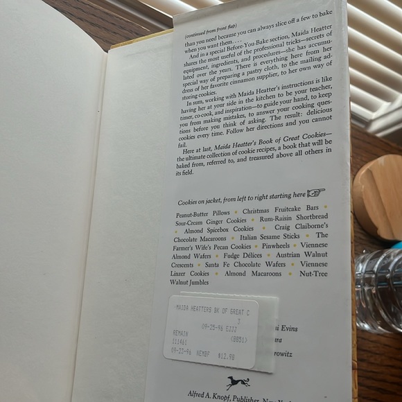 Maida Heatter’s Book of Great Cookies - Picture 3 of 7